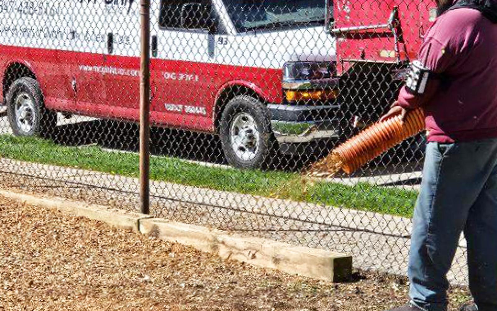 hessler park gets new mulch