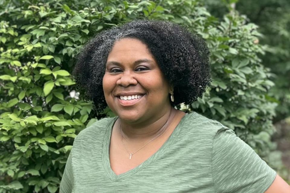 I portrait of Berwyn Park District Commissioner Janel King